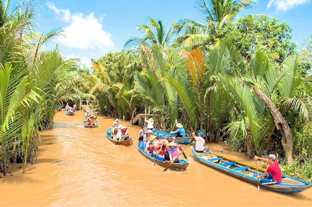 Tour Miền Tây Từ An Giang Cho Gia Đình, Đoàn Khách